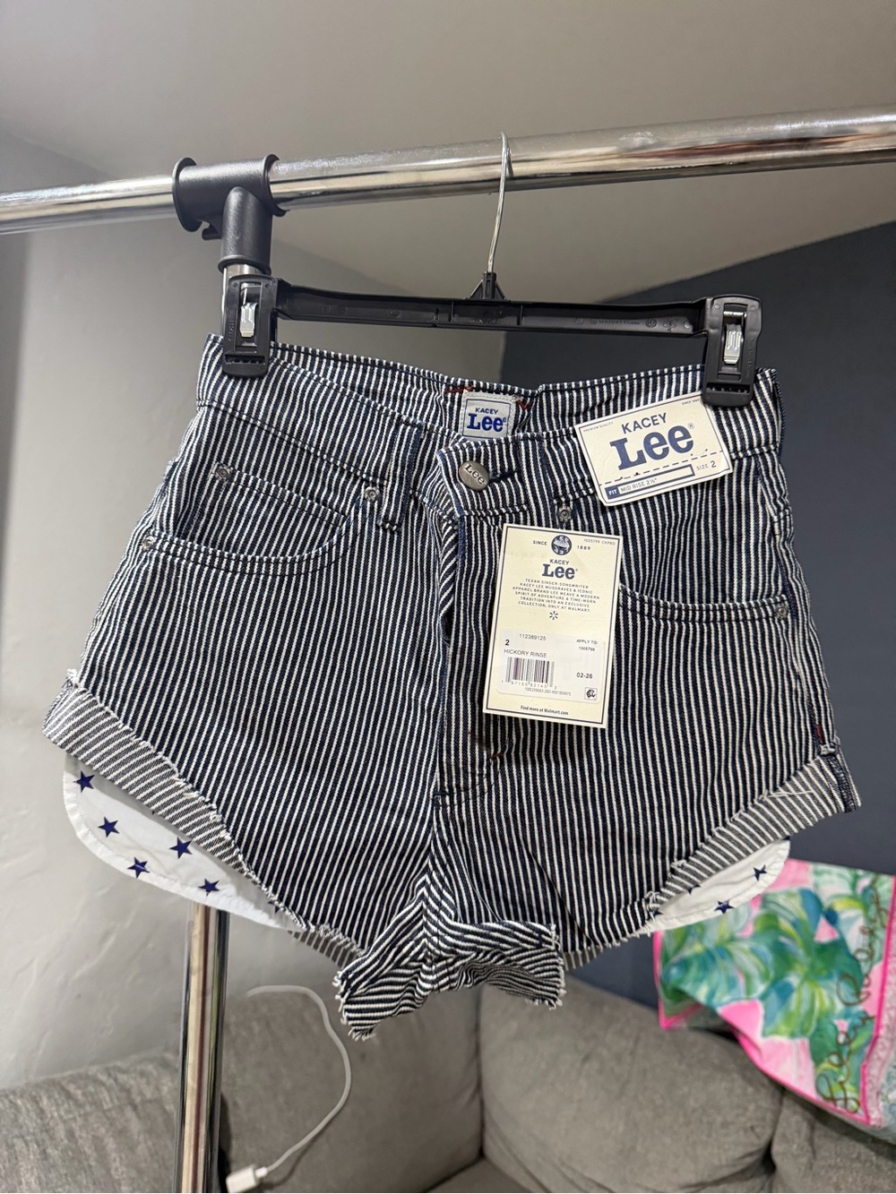 Kacey Lee Women’s Striped High Rise Denim Shorts Size 2 NWT #204